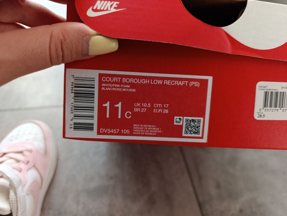 Маратонки за момиче Nike 28 н-р