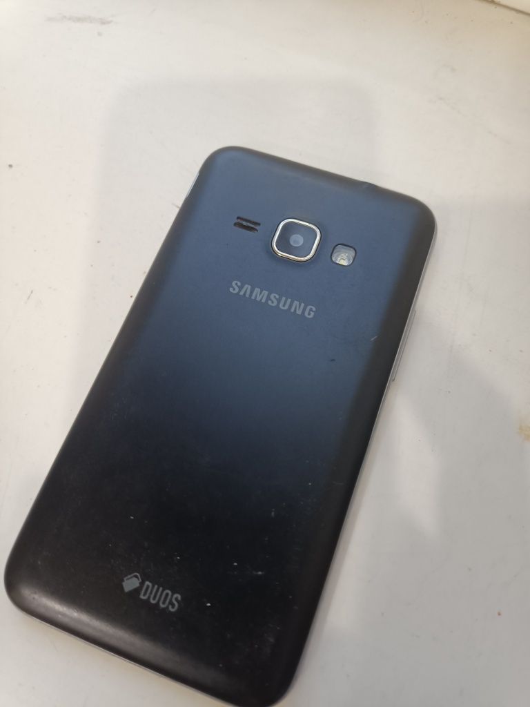 Смартфон Samsung