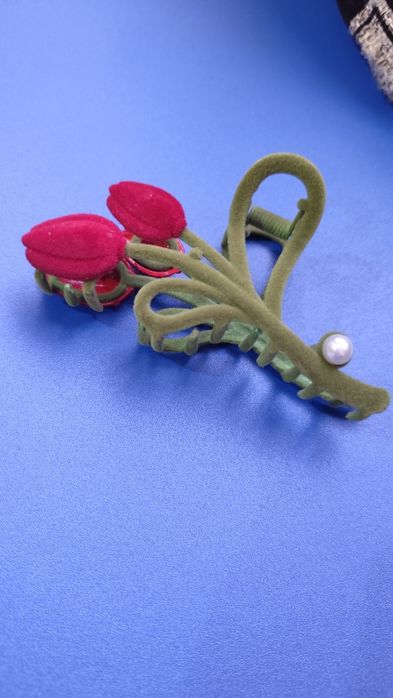 Бижутерия.серги заколка.