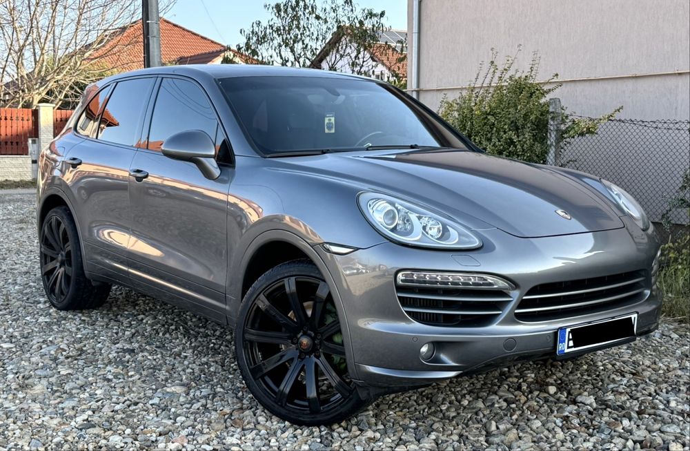 Porsche Cayenne 2012