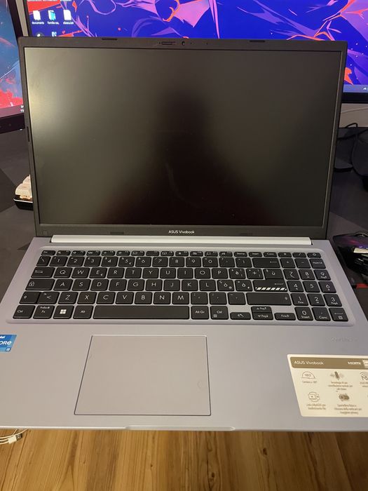 Asus Vivobook 15 i3 12th