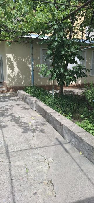 4 xonali kottej ijaraga beriladi/4 комнатный коттедж сдается в аренду