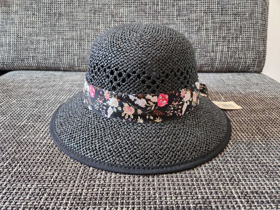 Palarie noua neagra de dama cu funda