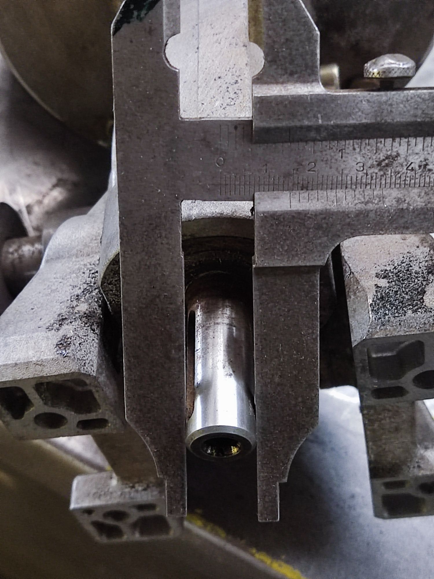 Vind motor electric cu reductor 0,37 kw 230/400v rotație 1365/ min