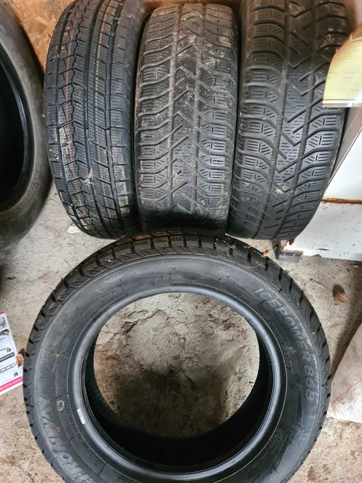 Vind 4 cauciucuri de iarna 185/60 R14   82T