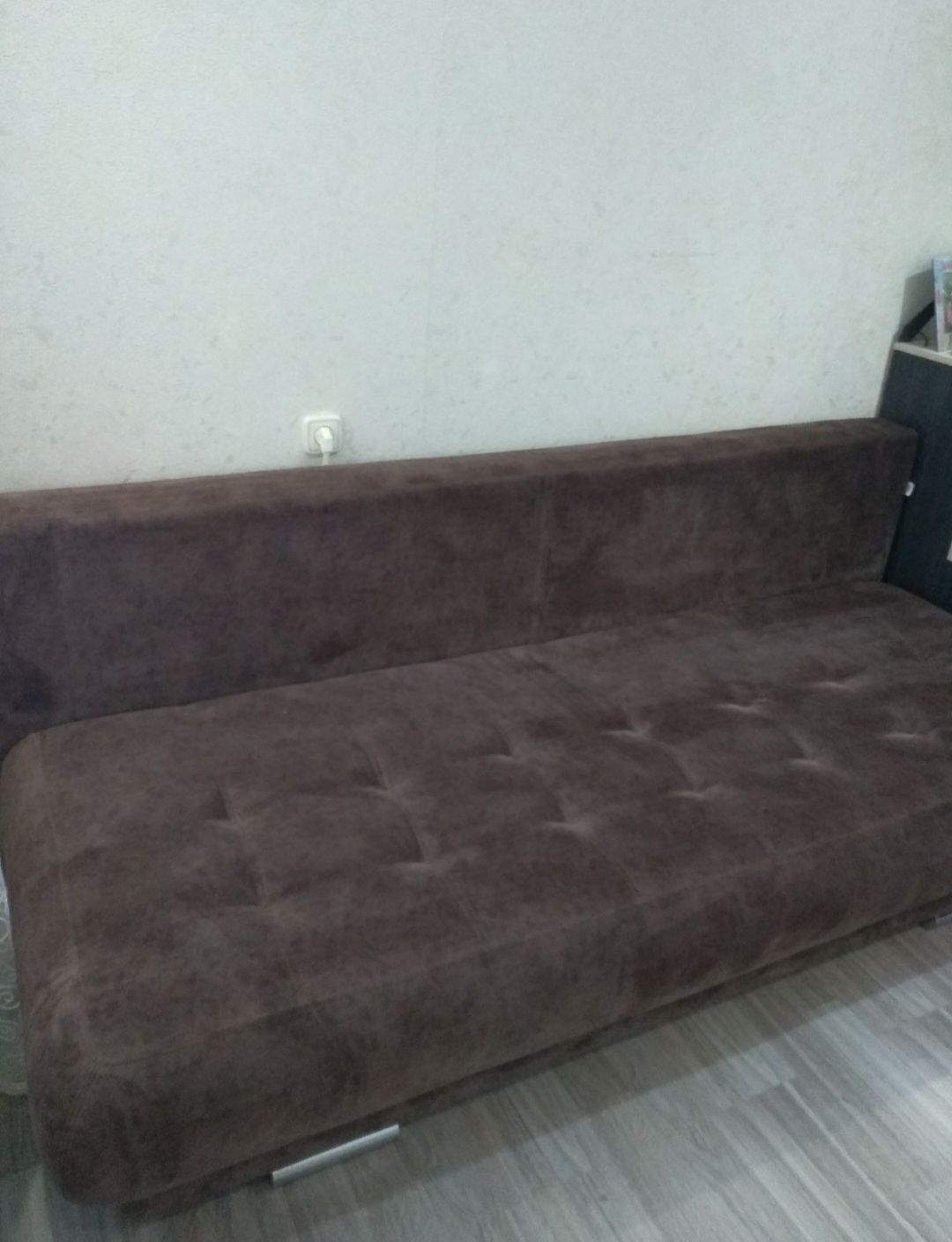 Продам отличный  диван