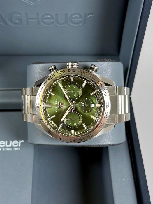 TAG Heuer Carrera Chronograph Green Dial