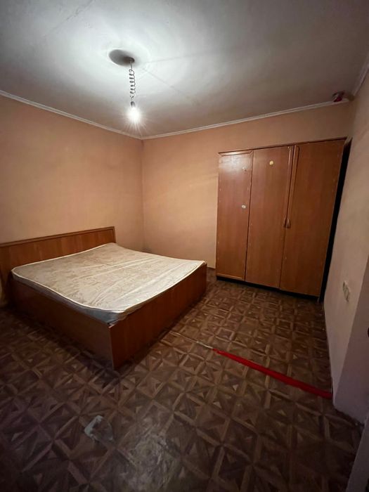 Сдается 3 комнатный Дом в Пахтакор1