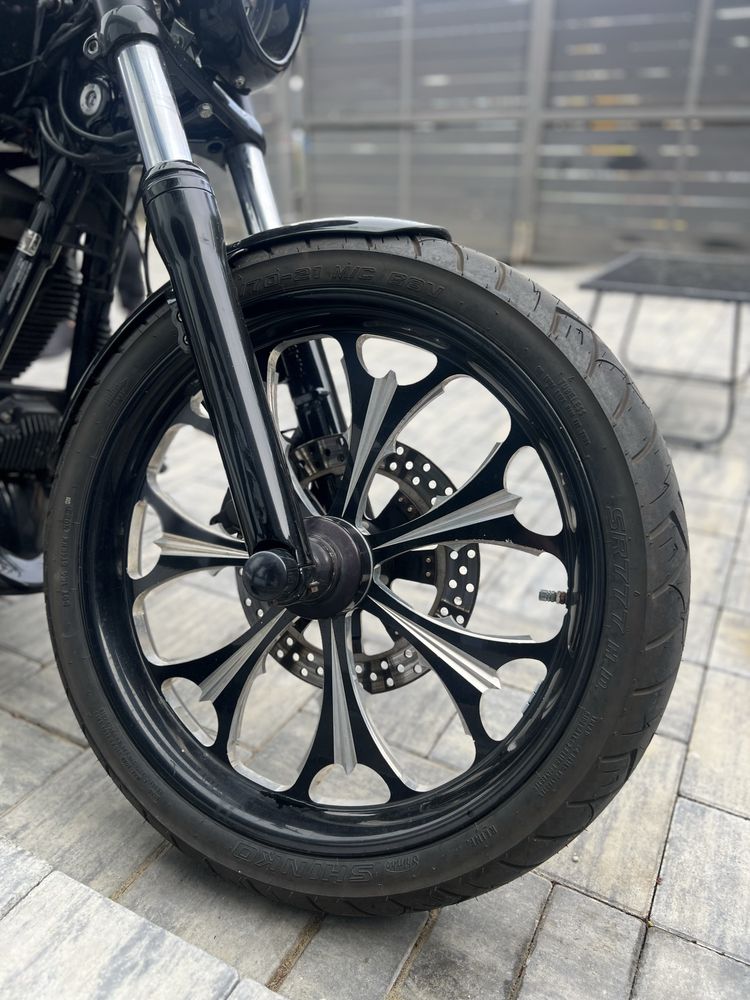 Harley Davison Street Boy Limited Custom( schimb cu auto + cash)