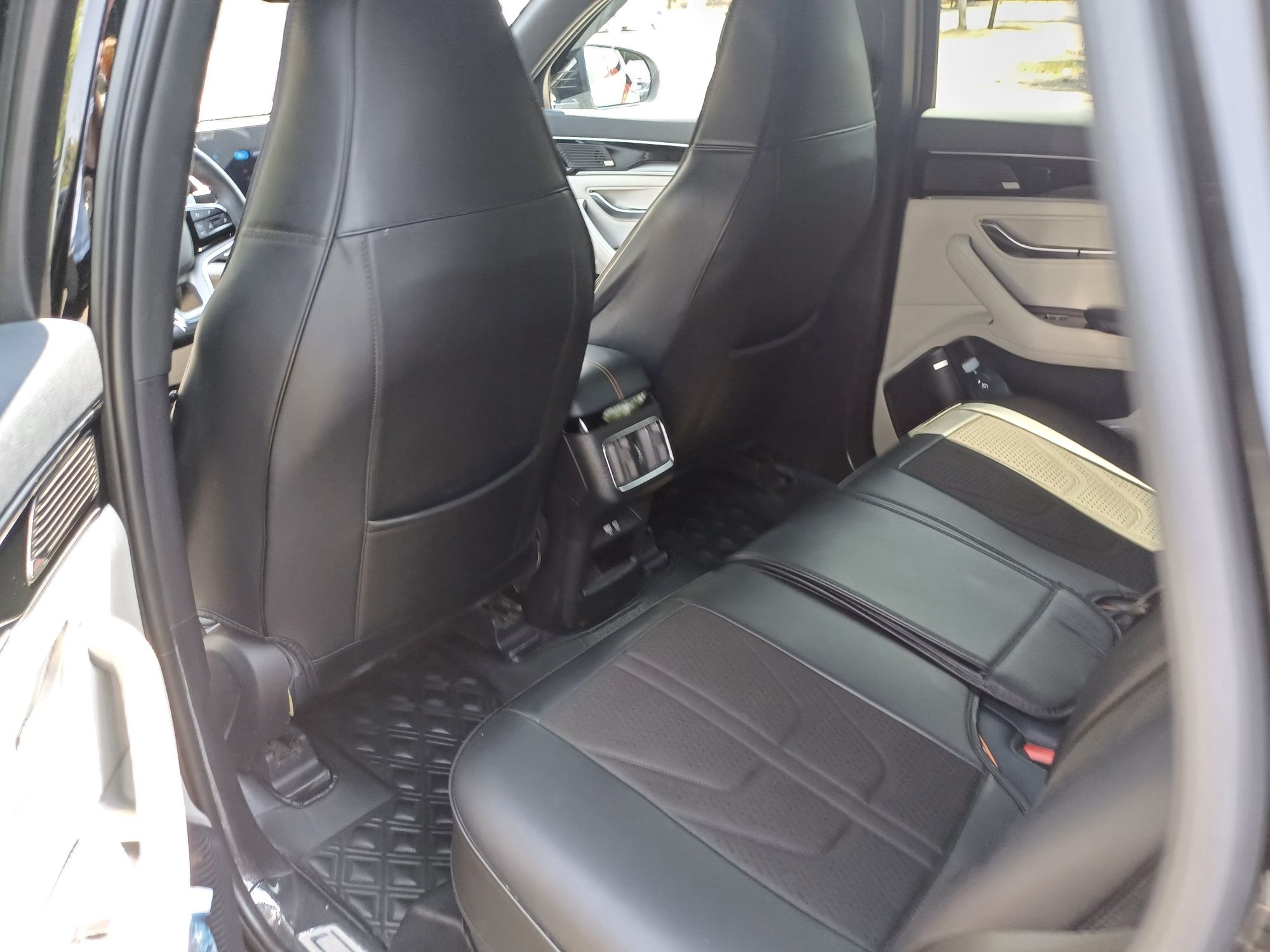 BYD CHempion 605