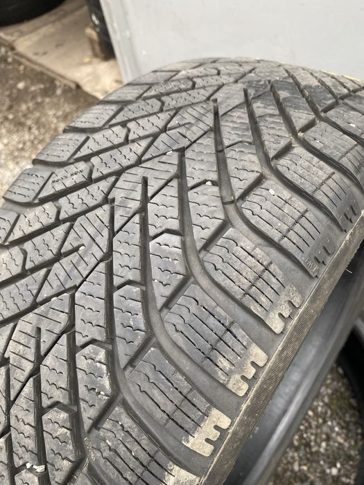 215/40/18 Pirelli 2 бр 2023