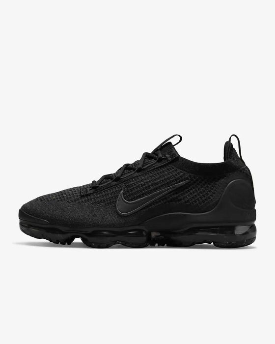 Обувки NIKE / VaporMax / BLACK FLYKNIT 2021 +КУТИЯ