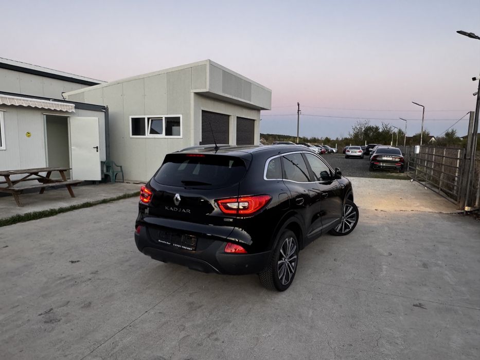 Renault Kadjar Faruri led/bose/camera/side/lane/navi/piele
