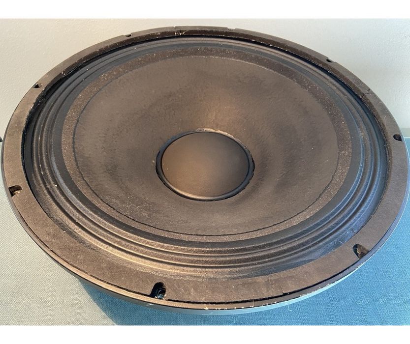 B&C 800W Profesional