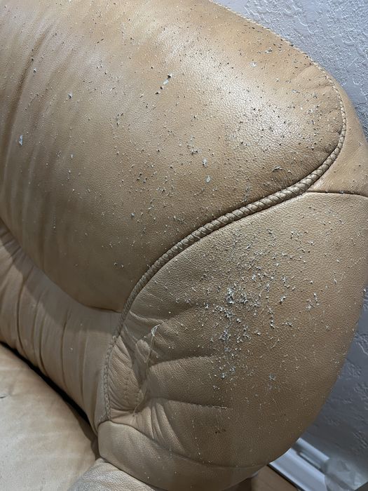 Диван с креслами