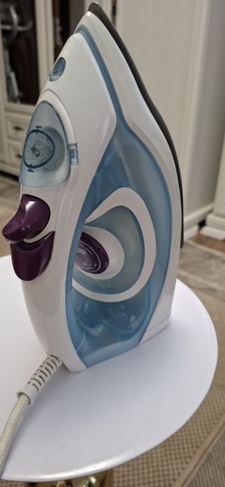 Fier de calcat Philips