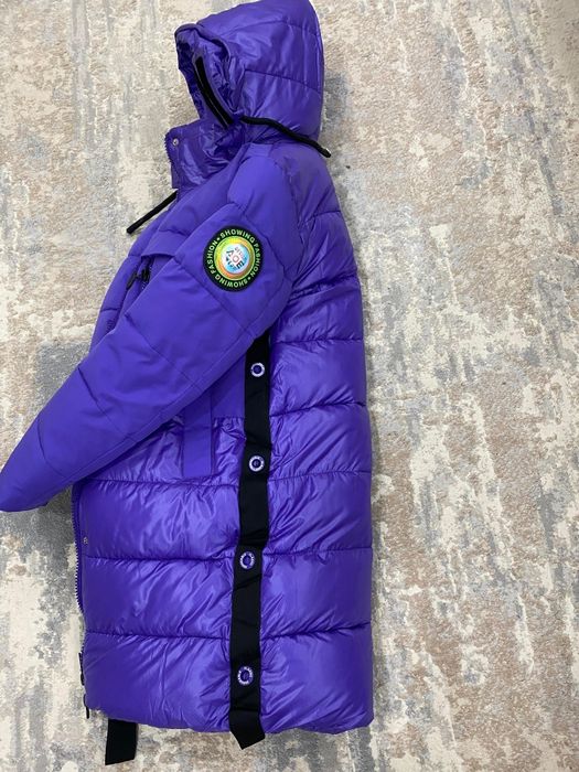 Продам зимнюю куртку на девочку