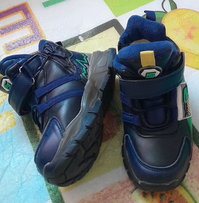 Детский обувь 1500 тг