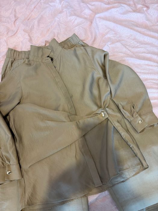 Costum Zara impecabil