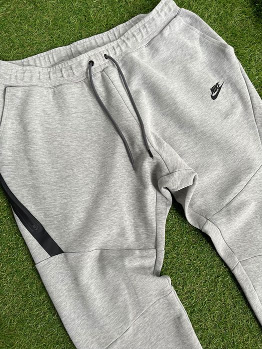 Мъжки екип : Nike Tech Fleece XL