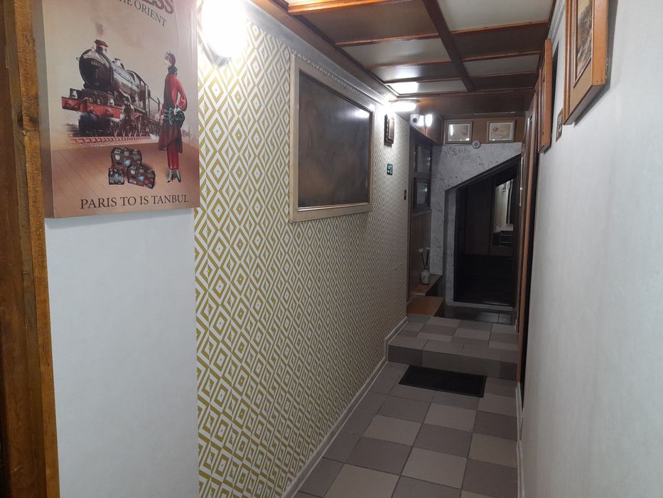 Casă de închiriat pentru 10 persoane (muncitori)