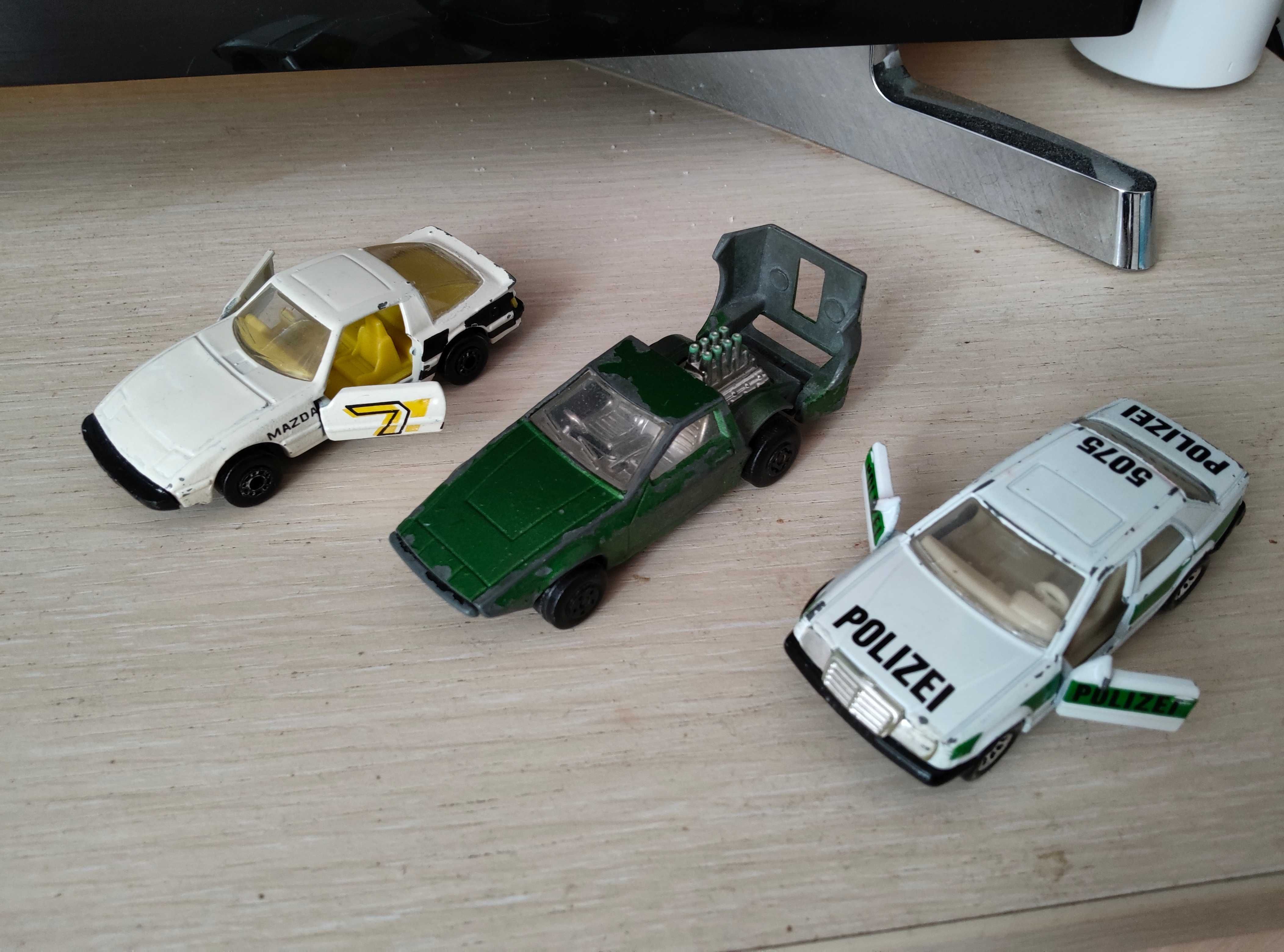 Колички Matchbox