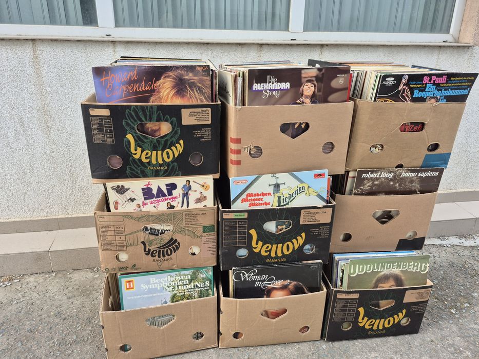Vând Lot 1300lp muzică ușoară mixta straină anii 1970-1990