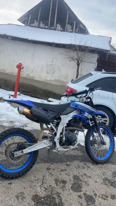 De vanzare urgent  pret foarte bun!accept si schimburi doar cu atv