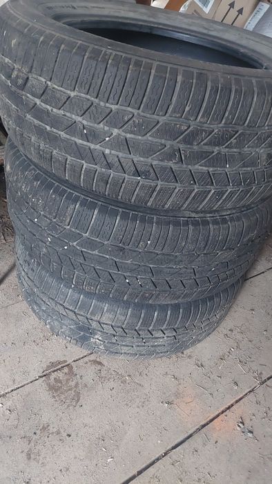 De vânzare cauciucuri!