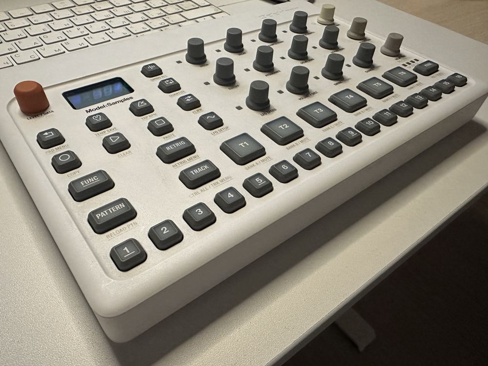 Elektron model:samples