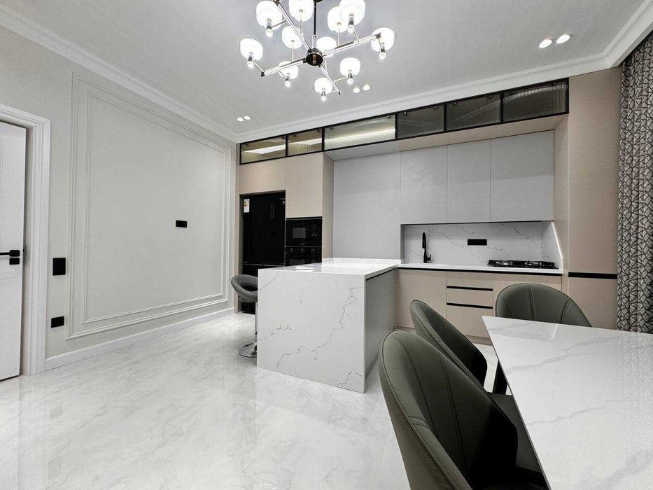 Сдаётся квартира После Ремонта  2/3/9 на МАКСИМА ГОРЬКОГО!