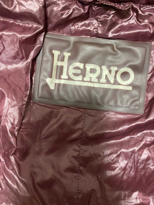''HERNO''оригинално дамско пухено яке Л размер