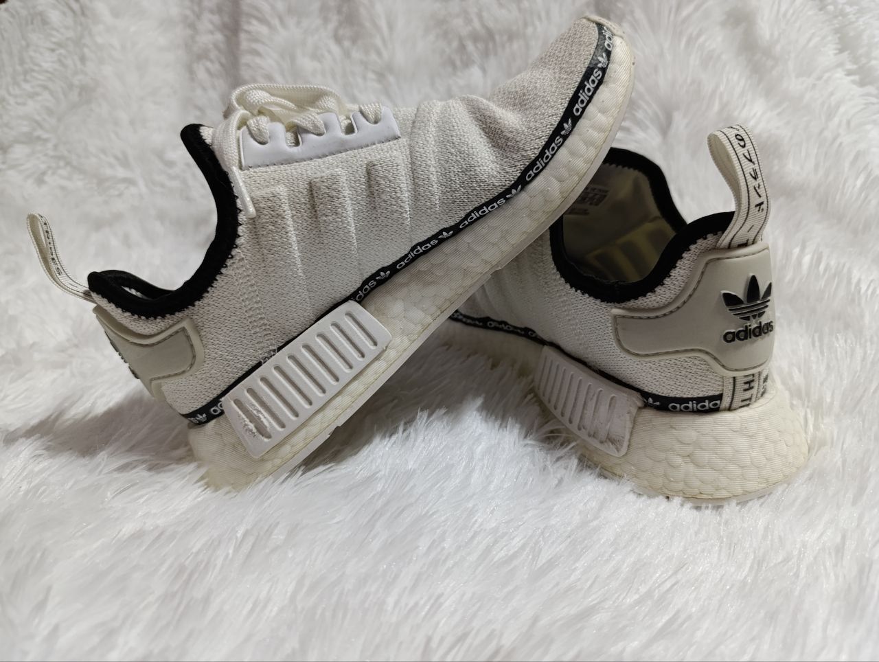 Повседневные кроссовки adidas NMD_r1