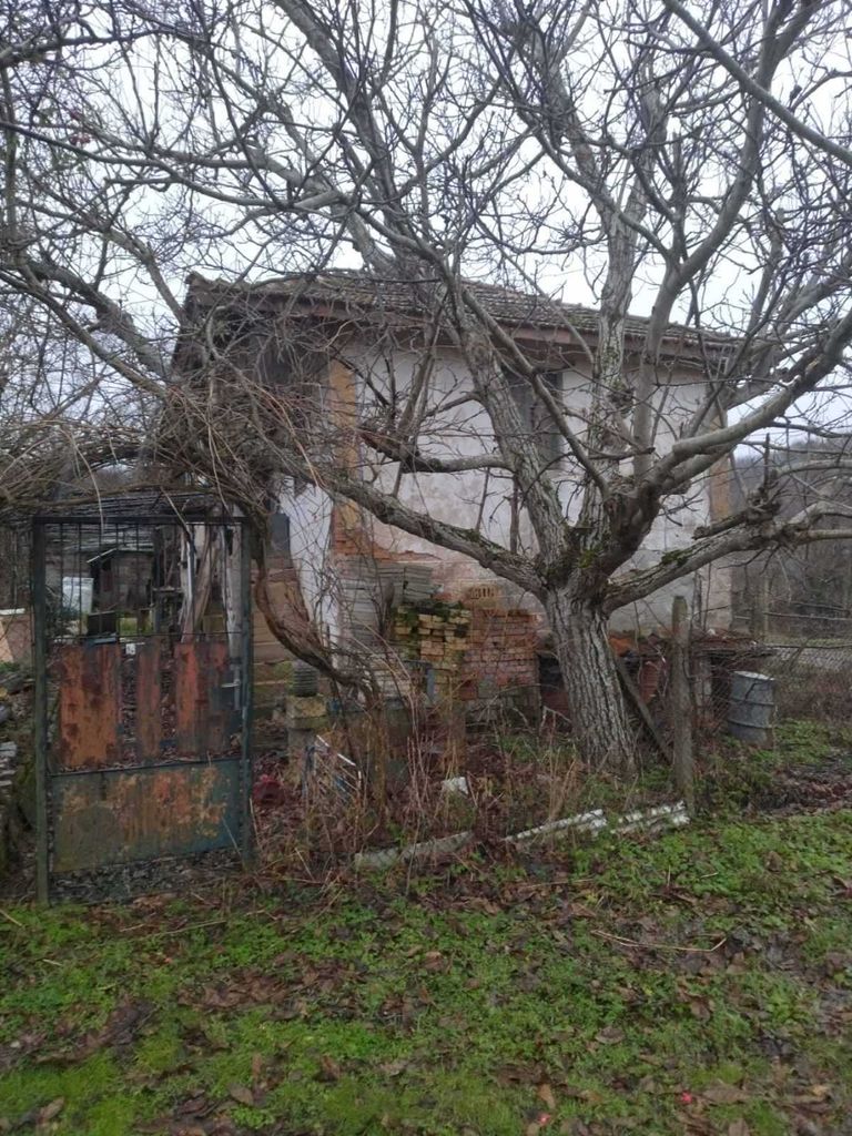 Продава се Къща в Бургас, Възраждане - 84 кв.м за 298 €/кв.м - Снимка #3