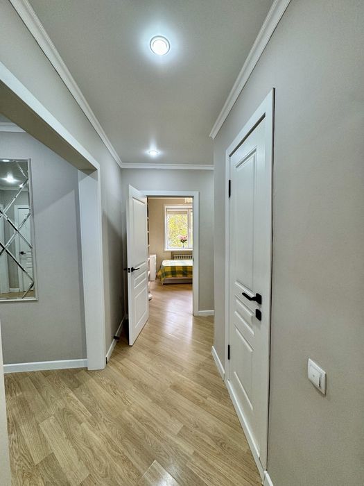 Продаётся 4 комн. кв - мкр.Степной-4, дом 12