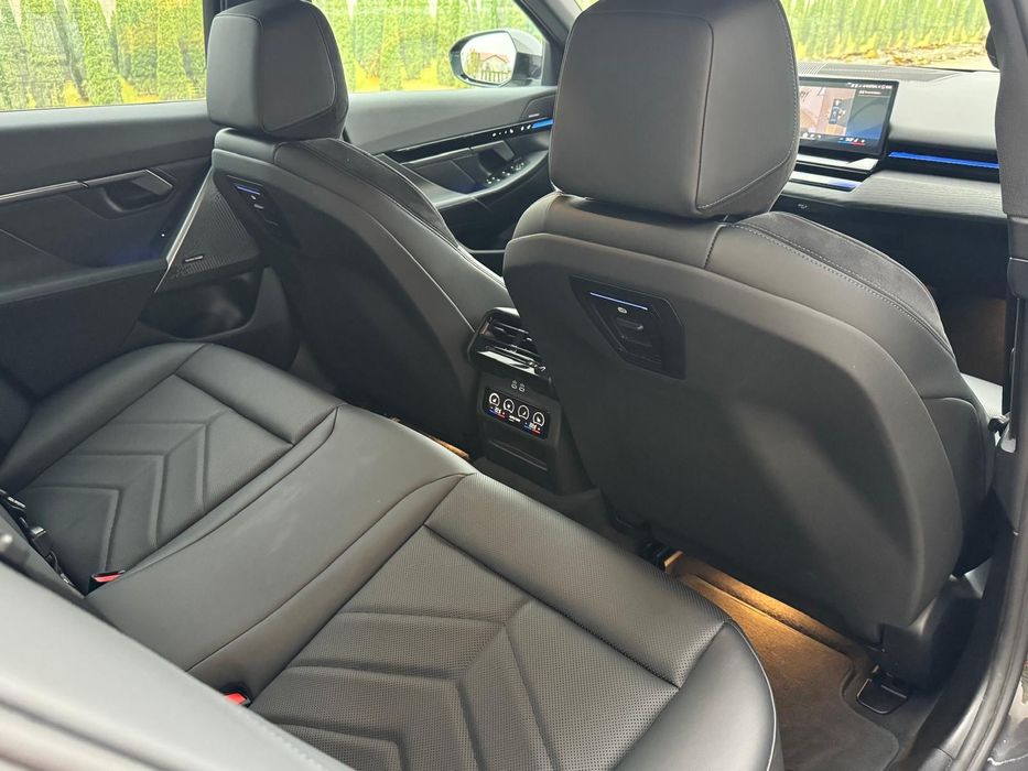 BMW 520 Mpaket/Mild hybrid diesel/icon Glow/