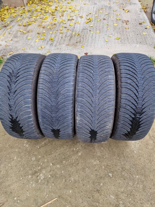 Anvelope All Season BMW