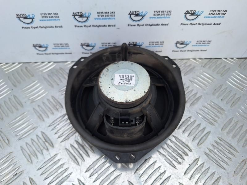 Boxa difuzor usa fata Renault Trafic 2