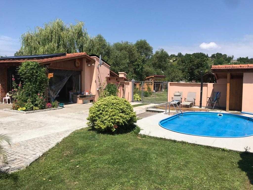 Ocazie !Casa de vanzare situata in LUGASU de JOS la 3 km de or Alesd