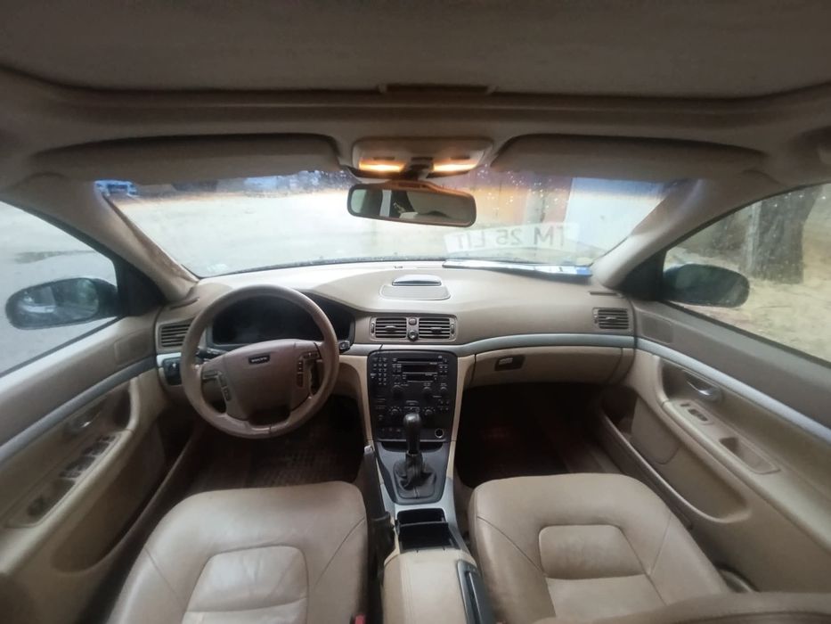Volvo S80 2.4i An 2003 Fiscal