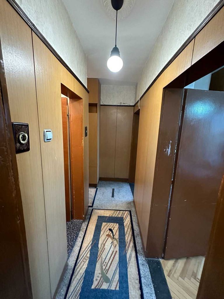 Продава се Двустаен апартамент в Пловдив, Младежки Хълм - 72 кв.м за 1389 €/кв.м - Снимка #13
