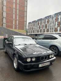 Продам BMW 525i