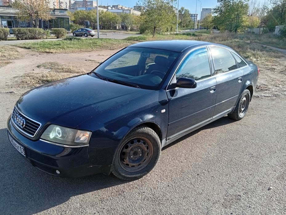 В продаже Ауди а6с5 2.4 газ бензин