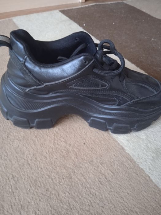 Женские сапоги утеплённые