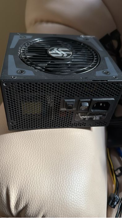 Sursă de alimentare Seasonic Focus+ 850PX, 850W, Fully Modular