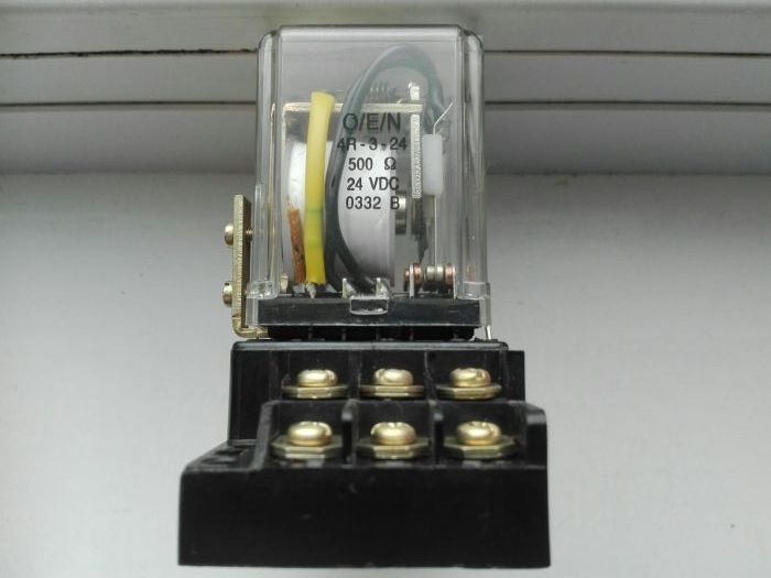 Releu intermediar (mini contactor)