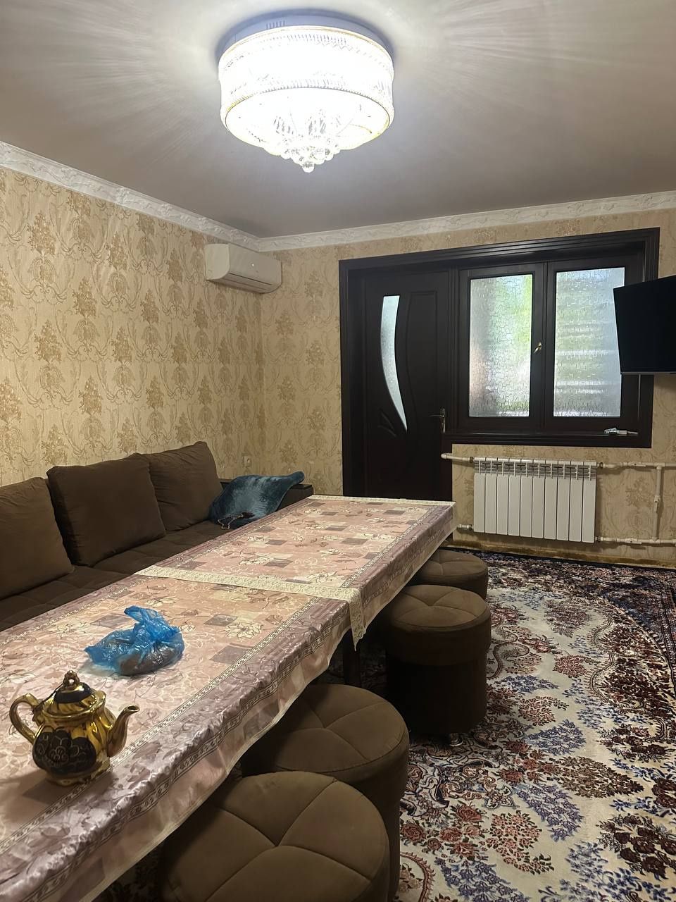 Arenda kvartira. Lesinova 3. 3/1/4