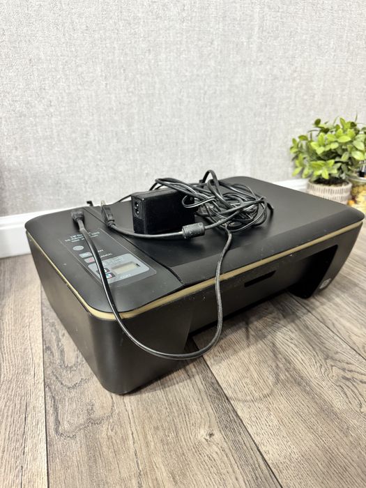 Принтер HP 2515 Deskjet print scan copy