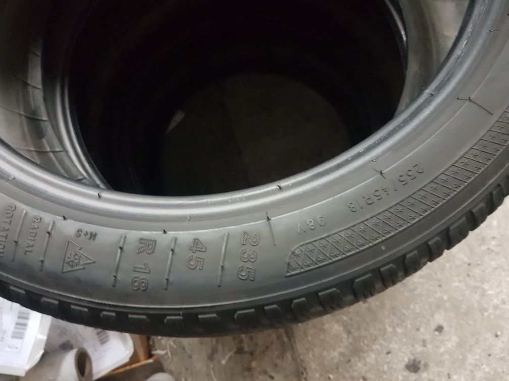 Kleber 235/45 R18 98V M+S iarnă