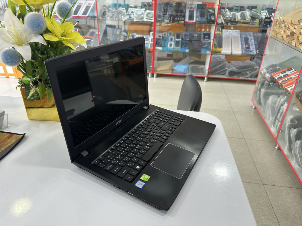 Acer core i5 arzonroq narxda videokartalik 8/256 ssd qotmidi holatizor